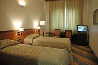 Отель Hotel Westa Дзержинск Двухместный номер с 2 отдельными кроватями-1